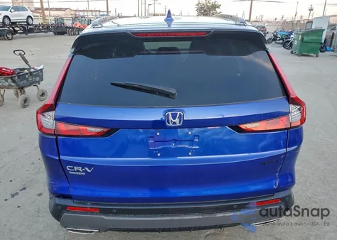 2025 Honda Cr-V Sport-L z USA, uszkodzony, nr VIN 7FARS5H88SE001995